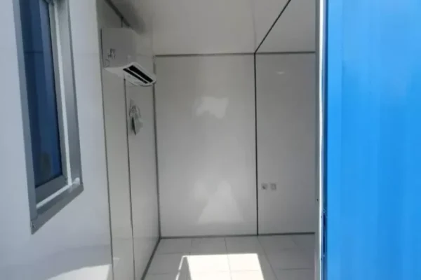 Office 40 ft (3) Office 40 ft (3)