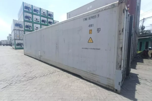 Reefer 40 ft (8) Reefer 40 ft (8)
